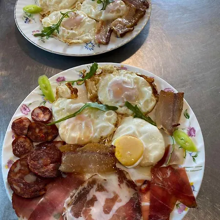 Pansion Sasin Salas 40m2