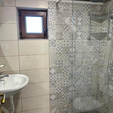 Pansion Sasin Salas 40m2