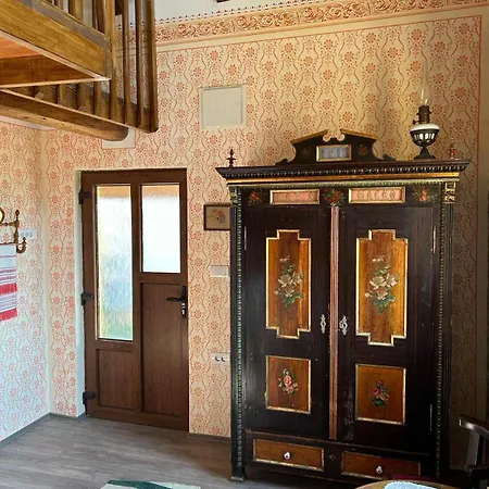 Pansion Sasin Salas 40m2 * Rumenka