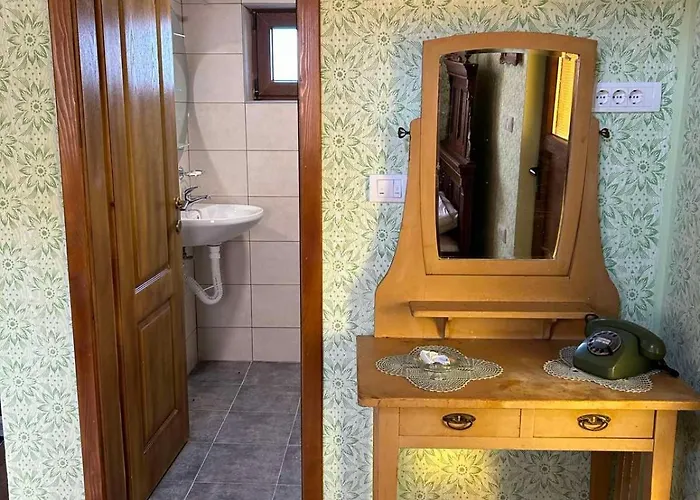 Pansion Sasin Salas 40m2 *