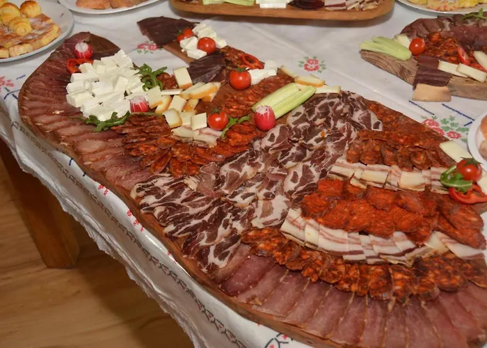 Pansion Sasin Salas 40m2 Nocleg ze śniadaniem *